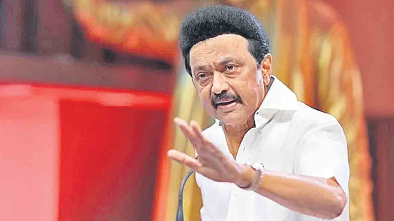 విపక్షం కన్నా చౌకబారు రాజకీయాలు… గవర్నర్‌పై స్టాలిన్‌ విమర్శ