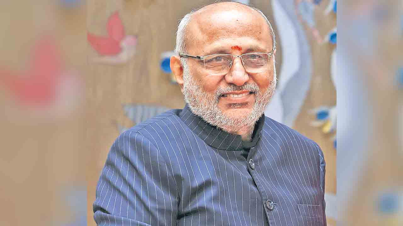 CP Radhakrishnan | భారత ఉపరాష్ట్రపతిగా సీపీ రాధాకృష్ణన్.. కూటమి అభ్యర్థిపై గెలుపు