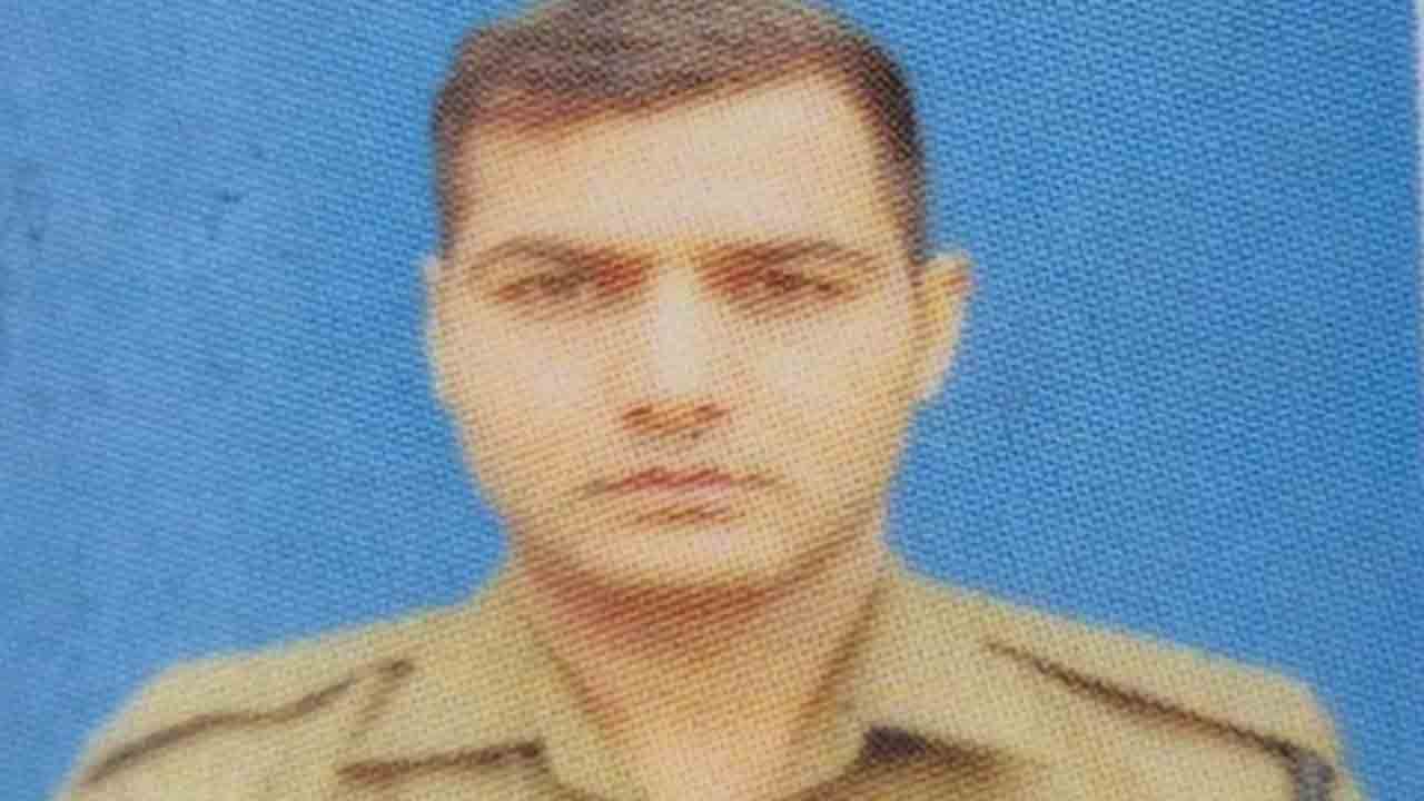 CRPF jawan shot dead | కన్వర్ యాత్రలో ఘర్షణ.. సీఆర్పీఎఫ్ జవాన్పై కాల్పులు   జరిపి హత్య