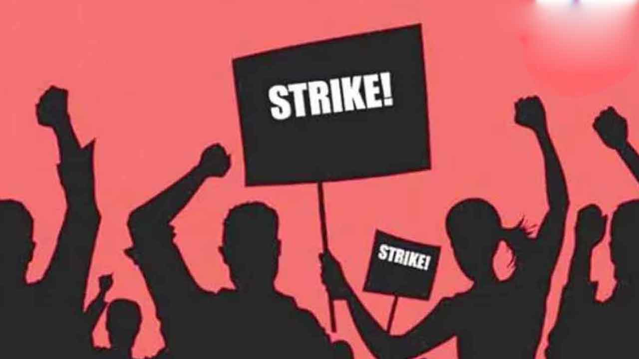 Tollywood | కొలిక్కిరాని సినీ కార్మికుల వేతనాల వివాదం.. చిరంజీవి ఇంటికి చేరిన పంచాయితీ