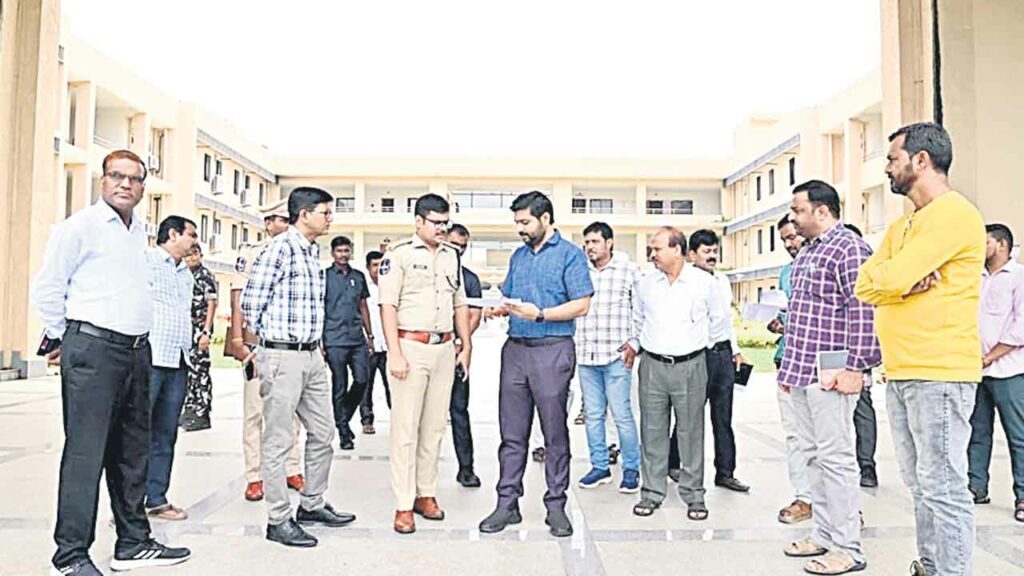 Collector Venkatesh Dhotre