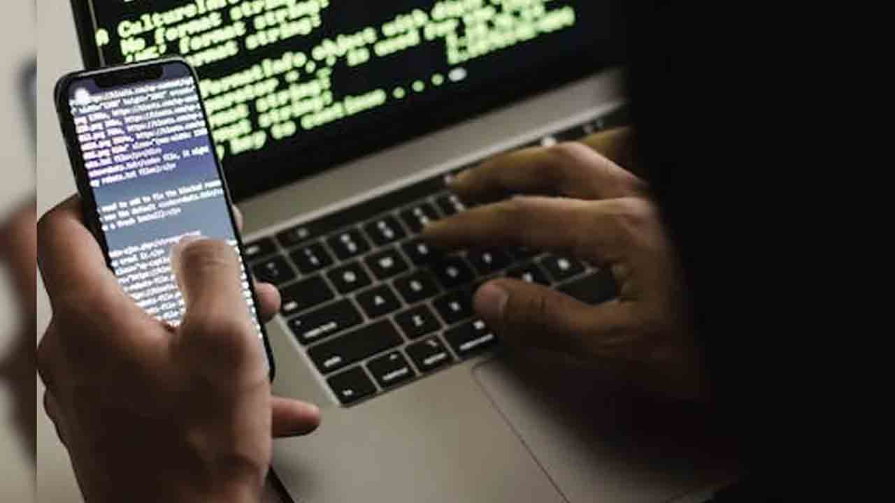 Digital Fraud | సైబర్ నేరగాళ్ల చేతిలో రూ.23 వేల కోట్లు నష్టపోయిన భారతీయులు