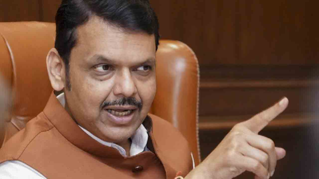 Fadnavis | రాహుల్‌గాంధీ ఒక అబద్ధాలకోరు.. ఓట్ల చోరీ ఆరోపణలపై ‘మహా’ సీఎం ఆగ్రహం