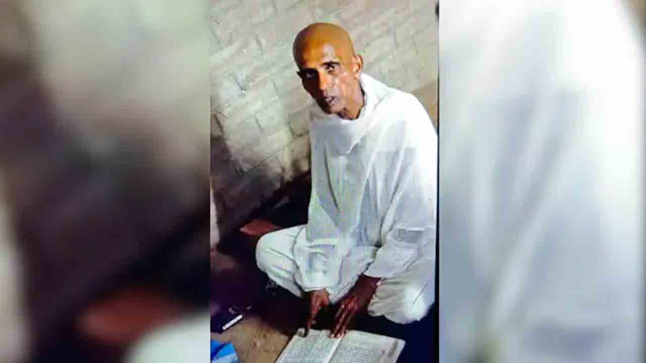 Disguised As Sadhu, Man Kills Wife | పదేళ్ల తర్వాత సాధువు వేషంలో వెళ్లి..   భార్యను చంపిన వ్యక్తి