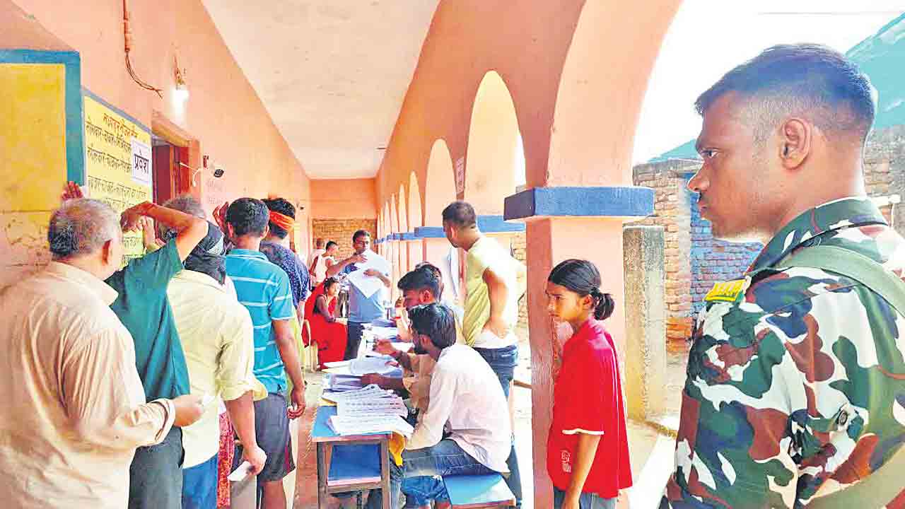 దొడ్డిదారిన ఎన్‌ఆర్‌సీ