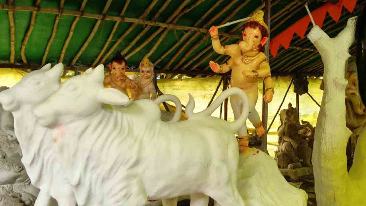 కుభీర్ గణపతులకు ప్రత్యేక గుర్తింపు.. రాష్ట్ర, జిల్లా స్థాయిలో అవార్డులు