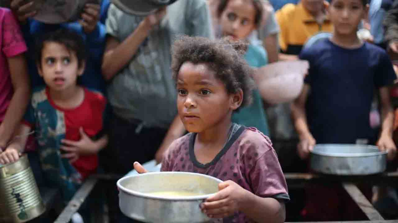 Gaza | తీవ్ర దుర్భిక్షం.. గాజాలో 197కి చేరిన ఆకలి కేకలు