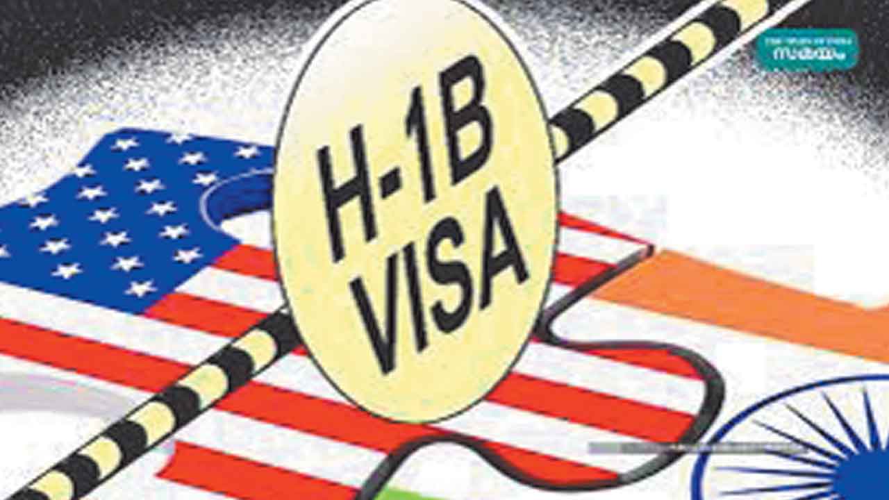 H-1B Visa | షాకింగ్ న్యూస్.. హెచ్-1బీ వీసాలు రద్దు చేసే యోచనలో అమెరికా!