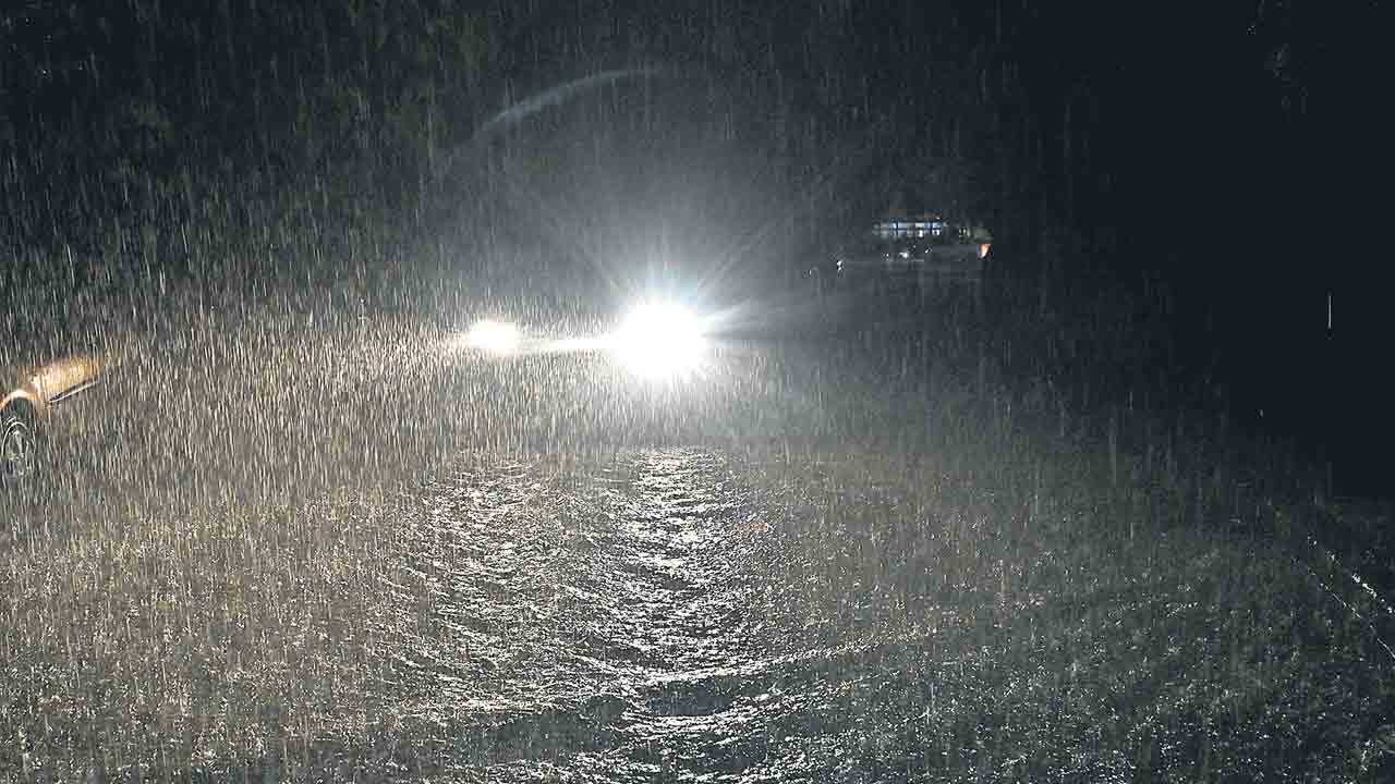 మరో రెండు రోజులు భారీ వర్ష సూచన