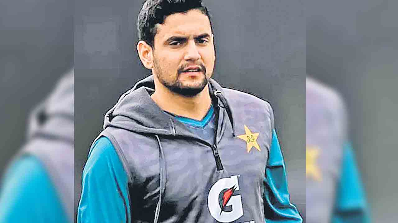 పాక్‌ క్రికెటర్‌పై వేటు లైంగిక దాడి కేసులో అరెస్ట్‌