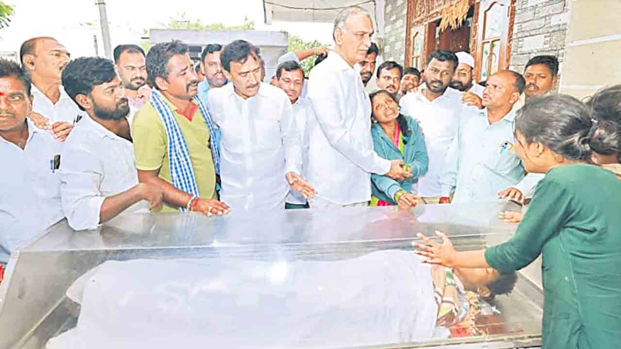 డెంగీ మరణాలు ప్రభుత్వ హత్యలే