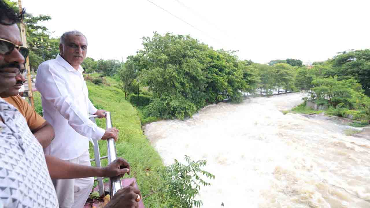 Harish Rao | సిద్దిపేటలో ఇలాంటి వర్షం ఎన్నడూ పడలేదు : హరీశ్‌ రావు