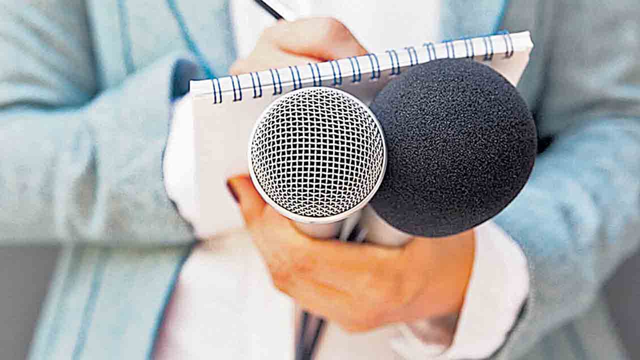 ప్రశ్నపై ఎందుకంత కోపం?