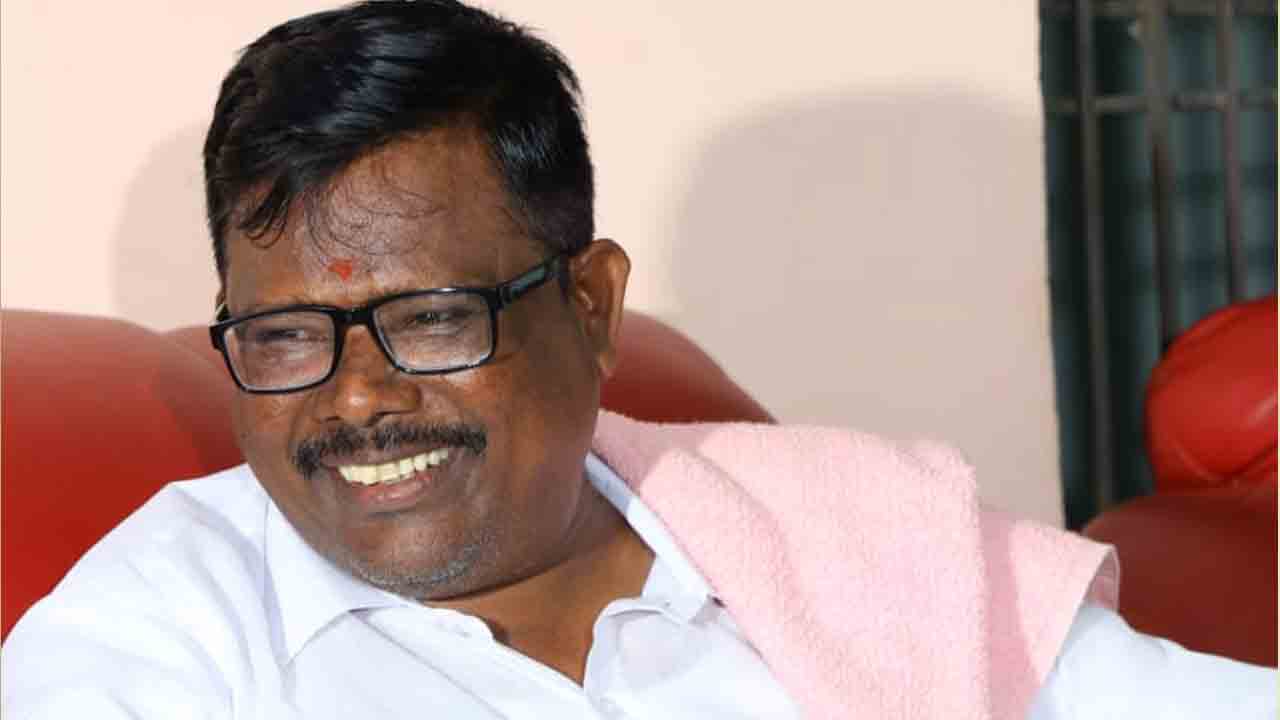 Jadala Venkateshwarlu | గుండెపోటుతో బీఆర్ఎస్ ఉద్యమ నాయకుడు జడల వెంకటేశ్వర్లు మృతి