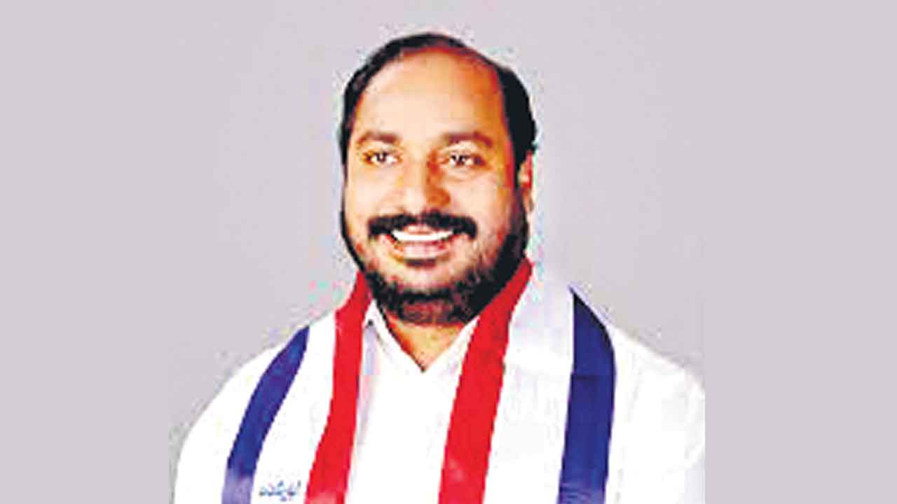 బీసీలను నిండాముంచిన కాంగ్రెస్, బీజేపీ.. జాజుల శ్రీనివాస్గౌడ్