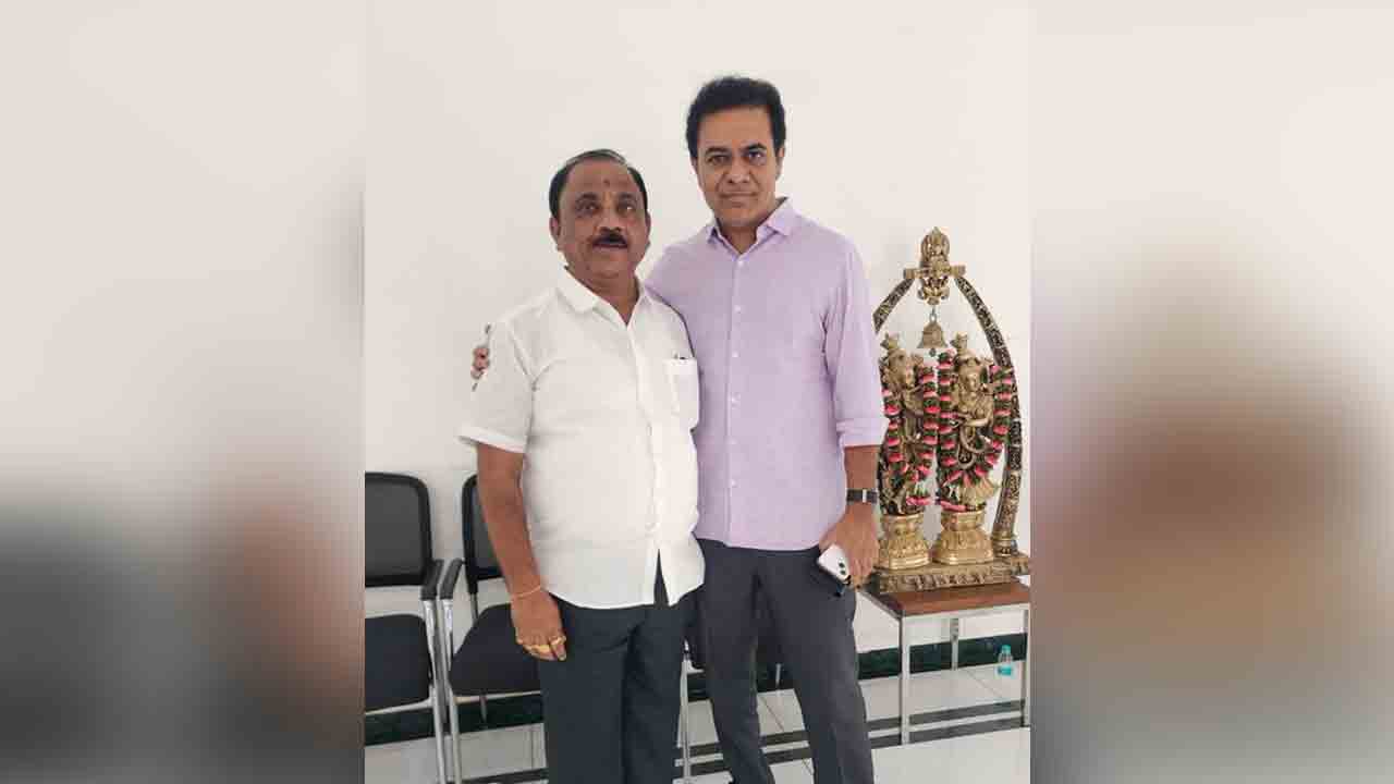 Gadwal | కాంగ్రెస్ పార్టీకి షాక్.. మంత్రి జూపల్లి అనుచరుడు బీఆర్‌ఎస్‌లో చేరికకు రంగం సిద్ధం