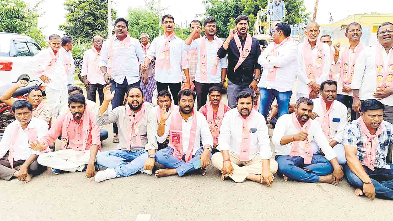 అన్నదాతకు మద్దతుగా బీఆర్ఎస్ రణం