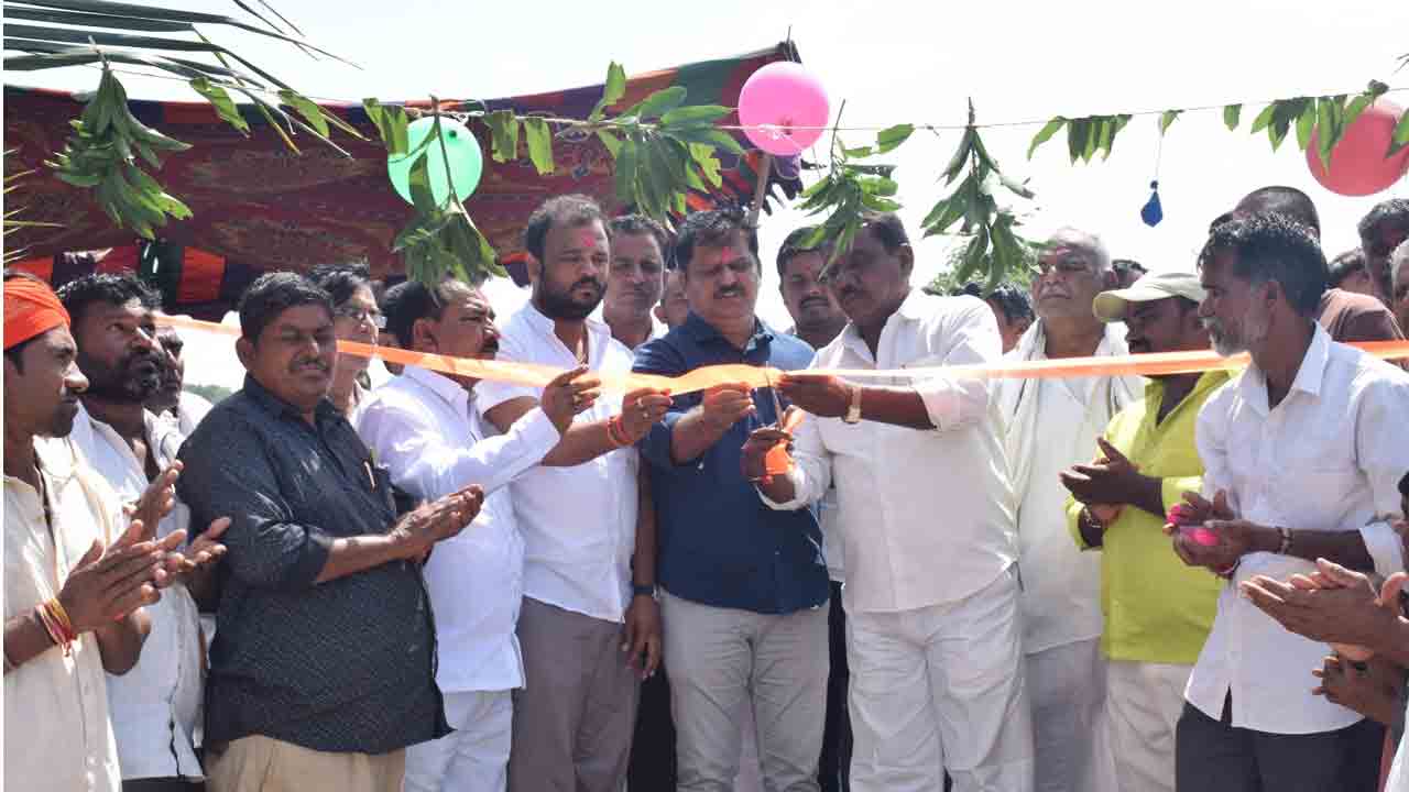 MPDO Sagar Reddy | గ్రామాల్లో మౌలిక వసతుల కల్పనకు పనుల జాతర దోహదం : ఎంపీడీవో సాగర్ రెడ్డి