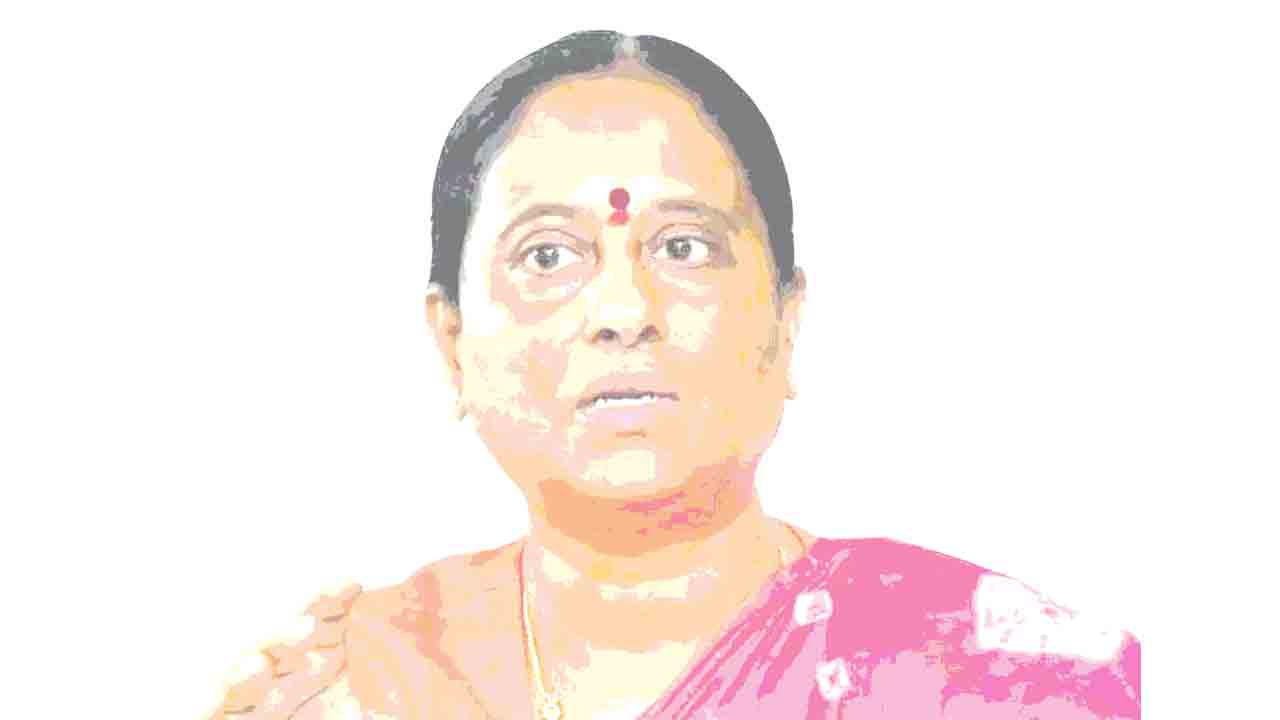 కొండా సురేఖను బర్తరఫ్‌ చేయాల్సిందే..