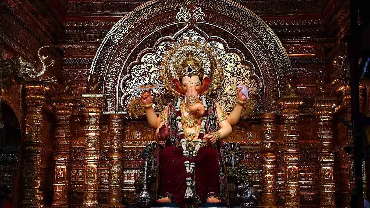 Ganesh Chaturthi | ముంబైలో గణేశ్ చతుర్థి సందడి.. ఆకట్టుకుంటున్న గణనాథులు.. మీరూ ఓ లుక్కేయండి..