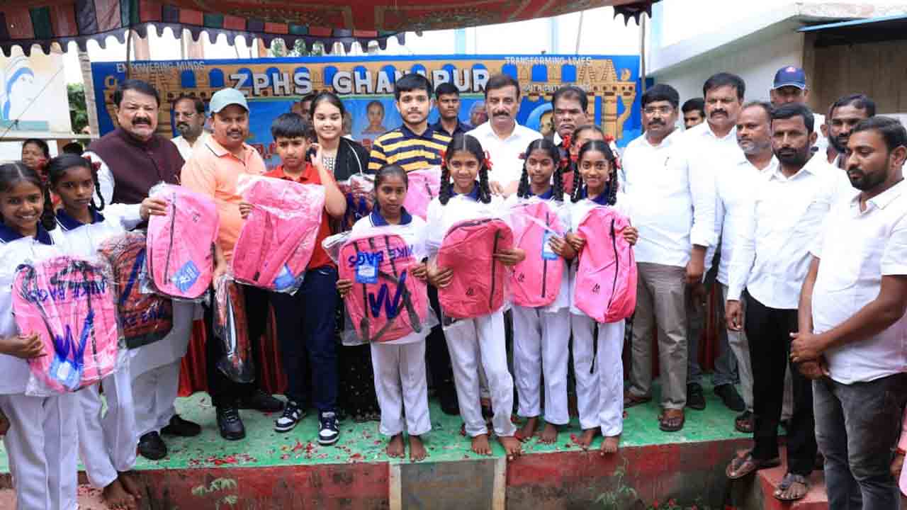 MLA Kotha prabhakar reddy | విద్య, వైద్యాన్ని జాతీయీకరణ చేయాల్సిన అవసరముంది : ఎమ్మెల్యే కొత్త ప్రభాకర్ రెడ్డి
