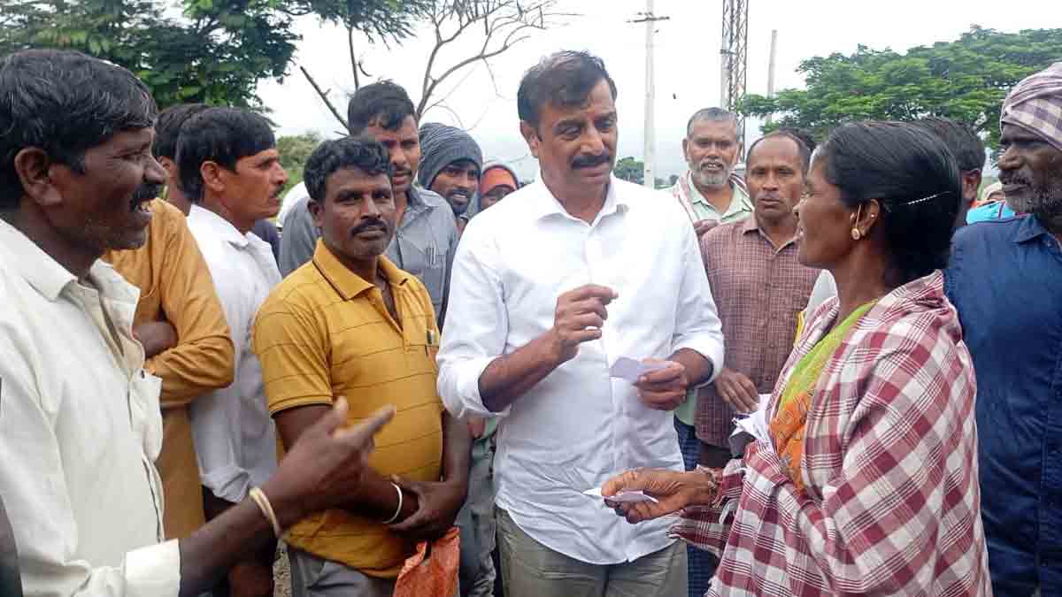 MLA kotha prabhakar reddy | ఓ వైపు అకాల వర్షాలు, మరోవైపు యూరియా కొరత : ఎమ్మెల్యే కొత్త ప్రభాకర్ రెడ్డి