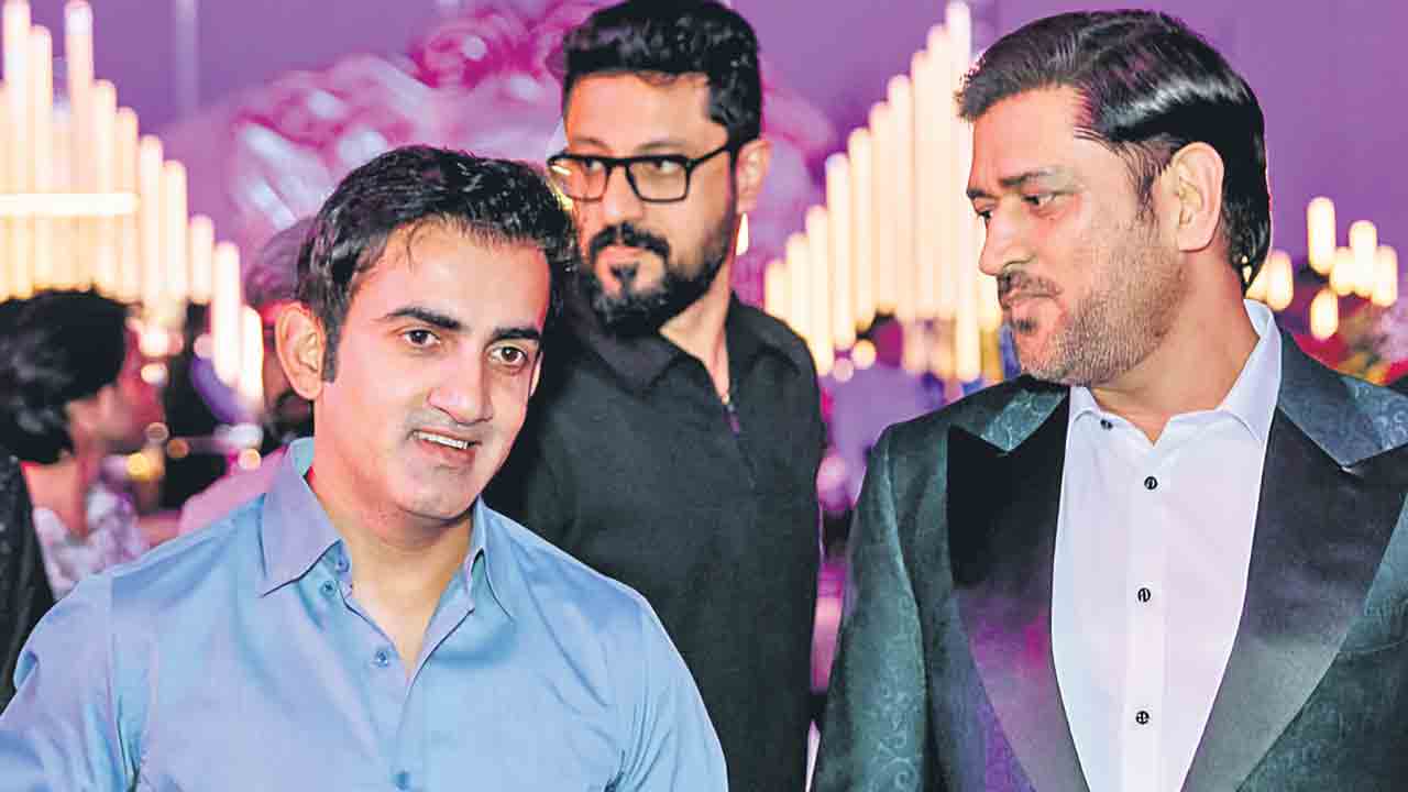 భారత చీఫ్‌కోచ్‌గా ధోనీ!