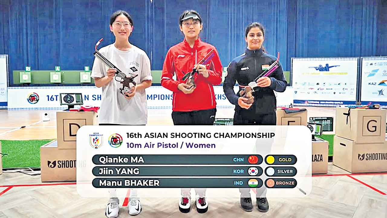 మను భాకర్‌కు కాంస్యం.. ఏషియన్‌ షూటింగ్‌ చాంపియన్‌షిప్‌