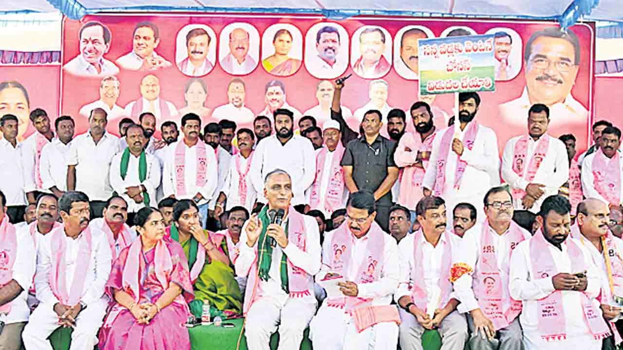 నాడు రైతురాజ్యం నేడు రాబందుల పాలన