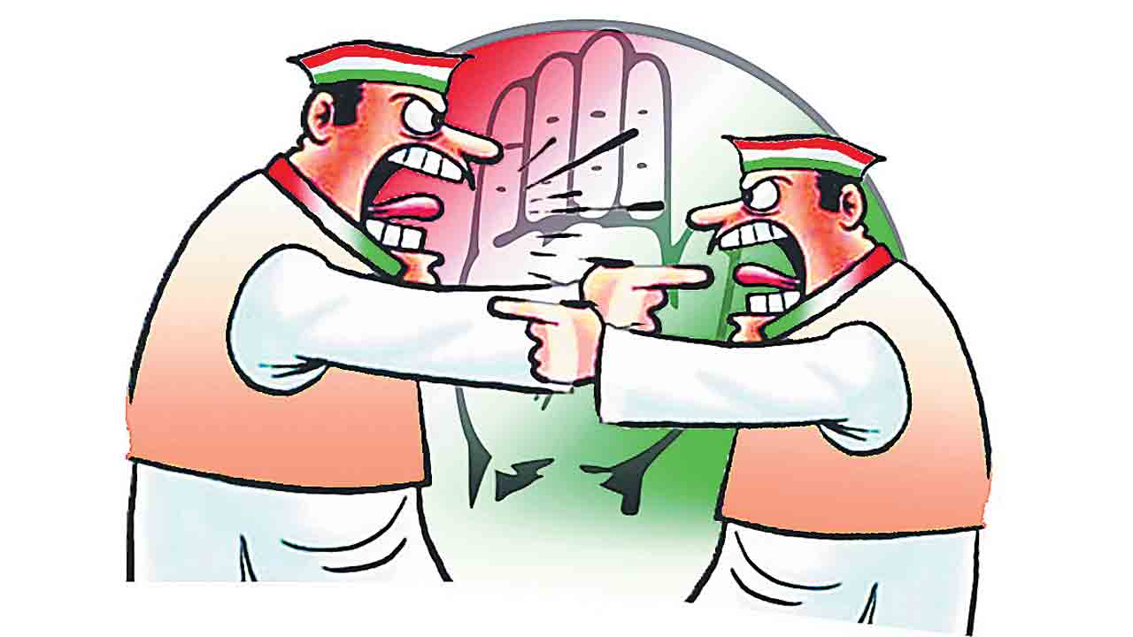 హస్తంలో.. డిష్యుం డిష్యుం!