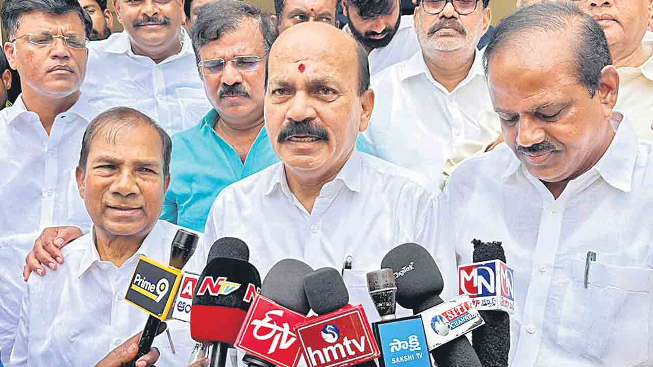 కక్షసాధిస్తున్న కాంగ్రెస్‌