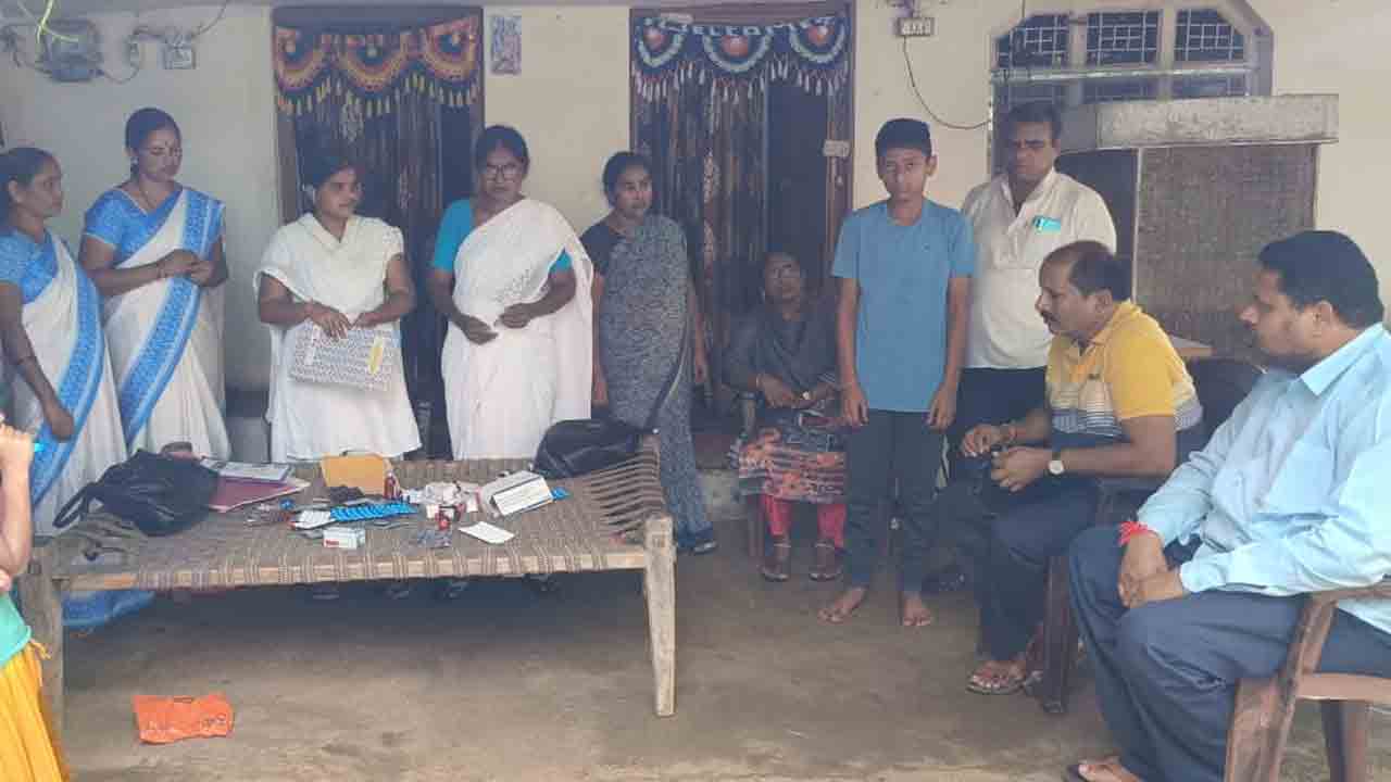 Fever survey | సీజనల్ వ్యాధుల నివారణకు గ్రామాల్లో ఫీవర్ సర్వే : వైద్యాధికారి