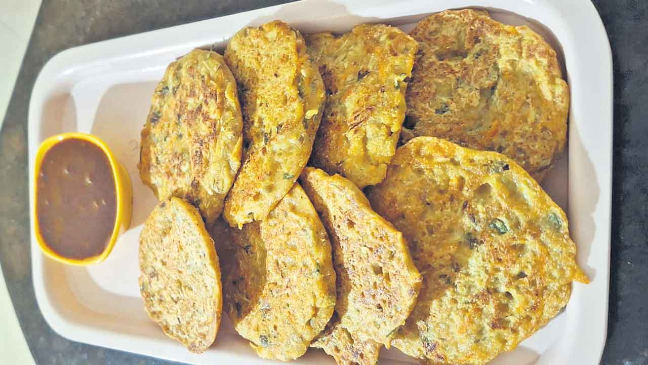 మినీ వెజ్‌ జొన్న ఊతప్పం