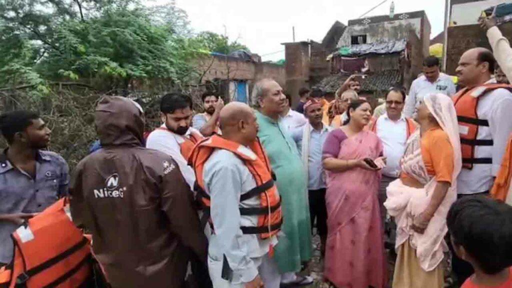 Minister Sanjay Nishad