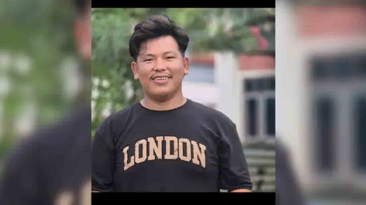 Nepal Momo Seller Stabbed | మోమోలు తిన్న తర్వాత డబ్బులు అడిగినందుకు..   నేపాల్‌ వ్యక్తిని కత్తితో పొడిచిన ముగ్గురు బాలురు