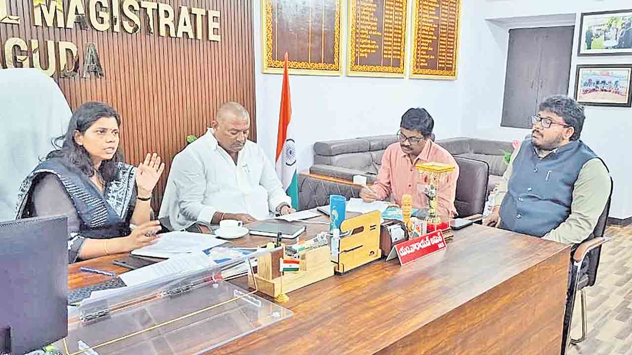 అవసరం ఉన్న రైతులకే యూరియా..!