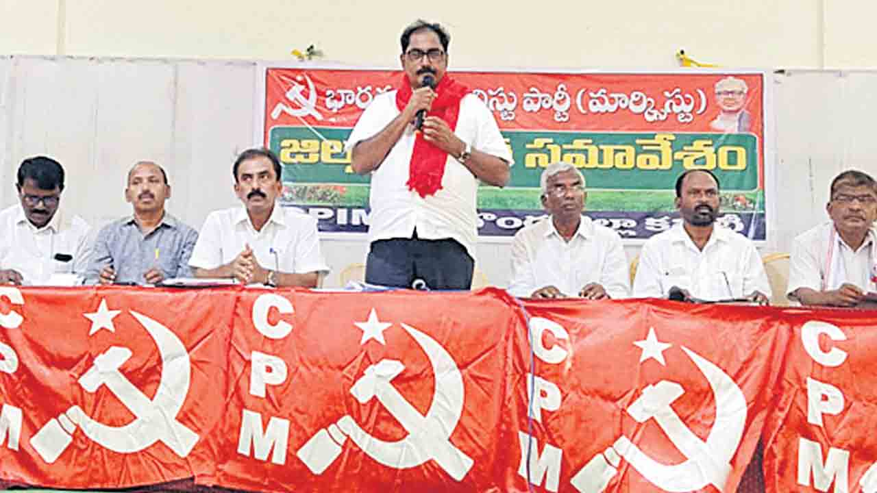 దేశాన్ని మత ప్రాతిపదికన విభజించేందుకు కుట్ర