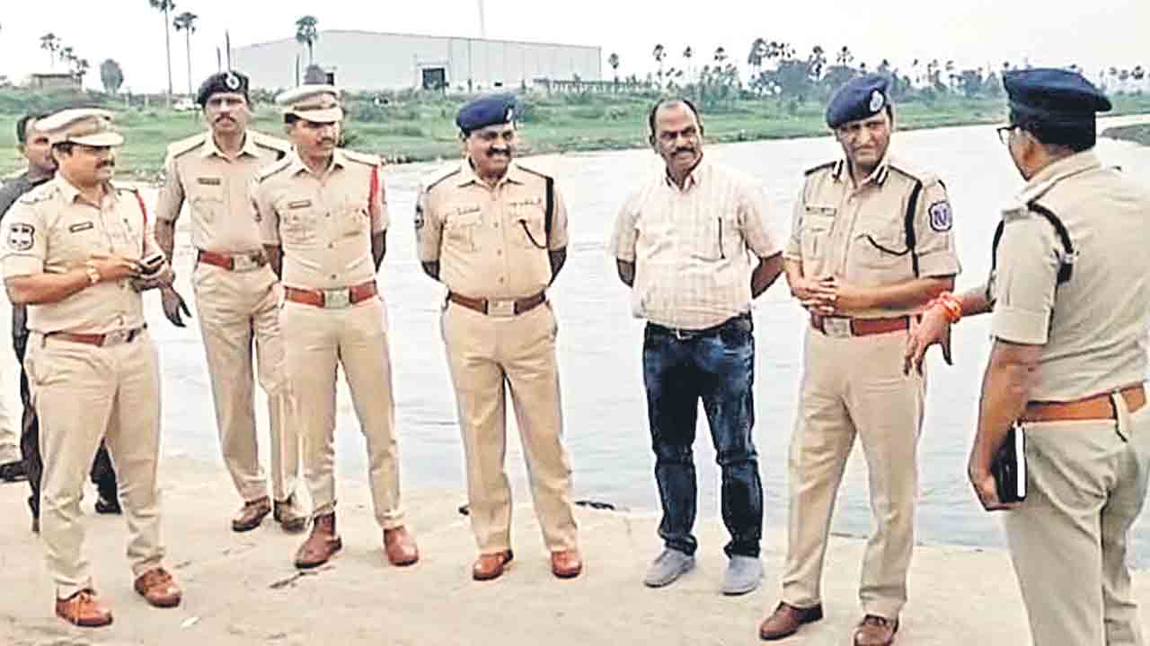 లోతట్టు ప్రాంతాలు జలమయం