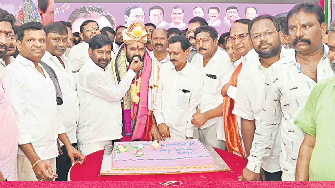 ఘనంగా కంచర్ల పుట్టిన రోజు వేడుకలు