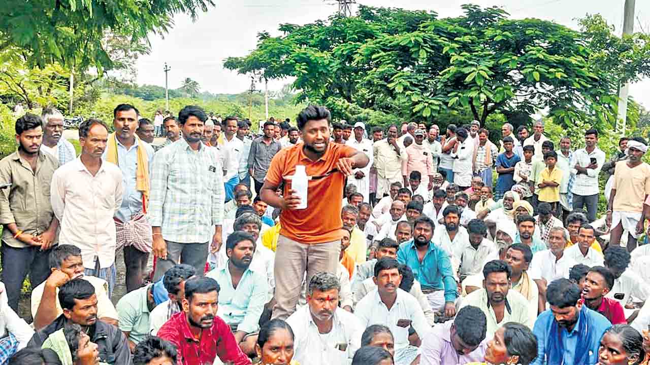 కొడంగల్‌ సర్వేపై తిరగబడ్డ పల్లెలు… ప్రాజెక్టు భూసేకరణకు రైతుల ససేమిరా
