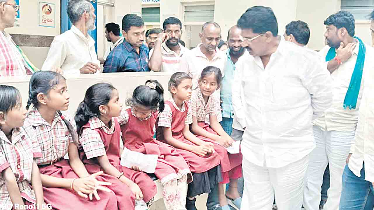 వికటించిన మధ్యాహ్న భోజనం