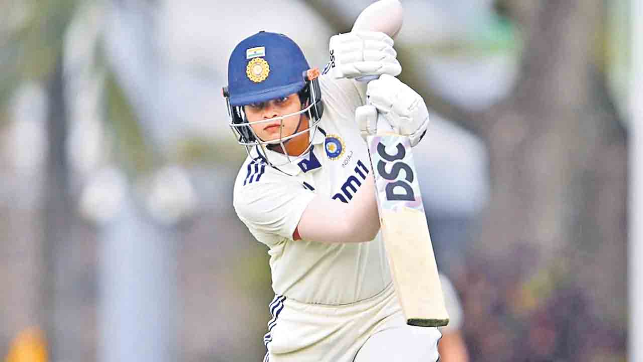 భారత్‌ ‘ఏ’ 93/5