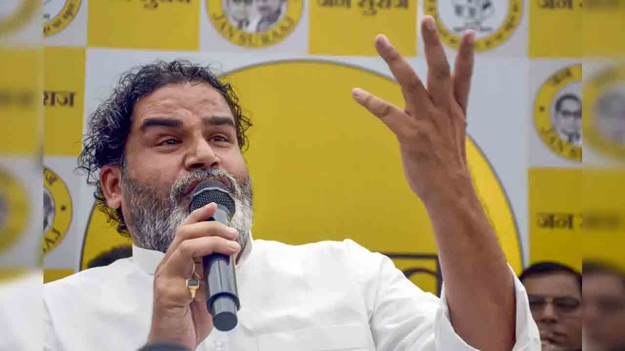 Prashant Kishor | బీజేపీ-రాహుల్గాంధీ నాటకాన్ని నమ్మొద్దు.. బీహార్ ఓటర్లకు ప్రశాంత్ కిషోర్ హెచ్చరిక