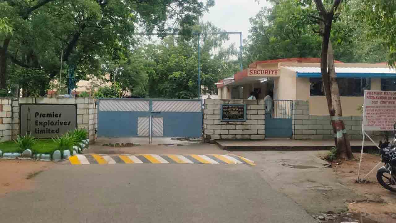 Yadagirigutta | ప్రీమియర్‌ ఎక్స్‌ప్లోజివ్స్‌ కంపెనీలో పేలిన బాయిలర్ స్టీమ్.. కార్మికుడు మృతి