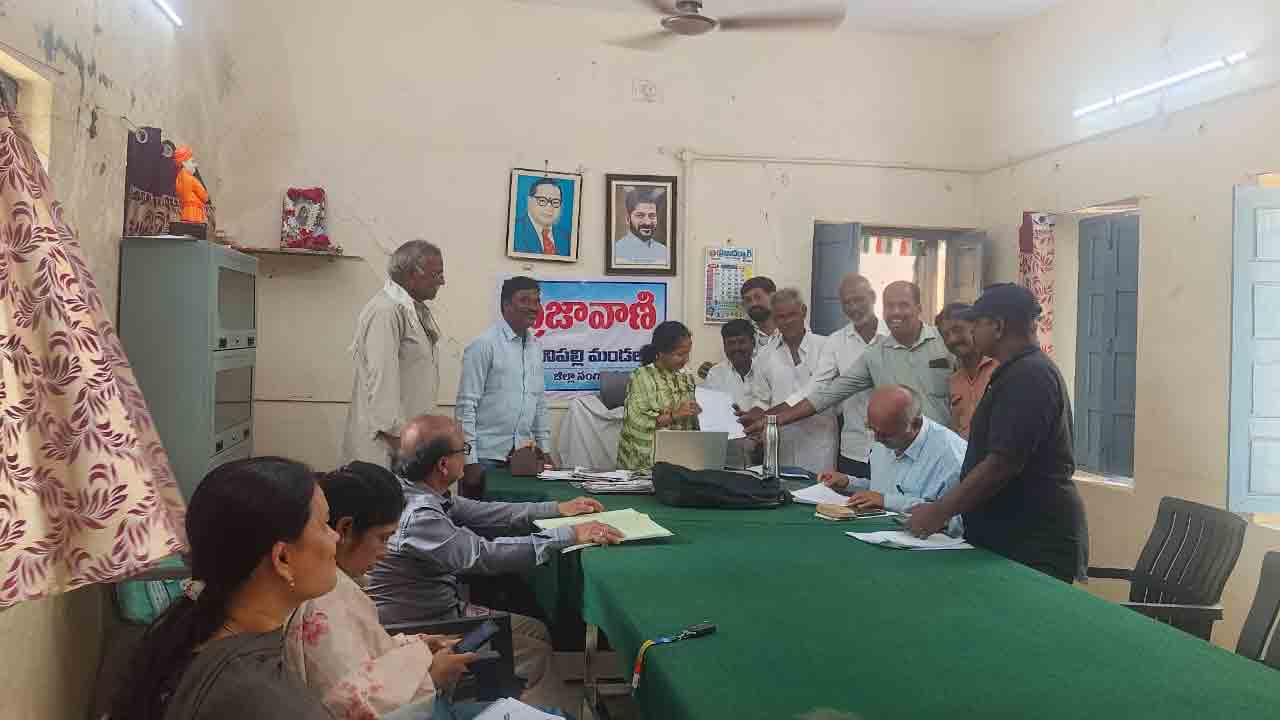 Ration Dealers | ప్రభుత్వం వెంటనే నిధులు విడుదల చేయాలి.. రేషన్ డీలర్ల డిమాండ్