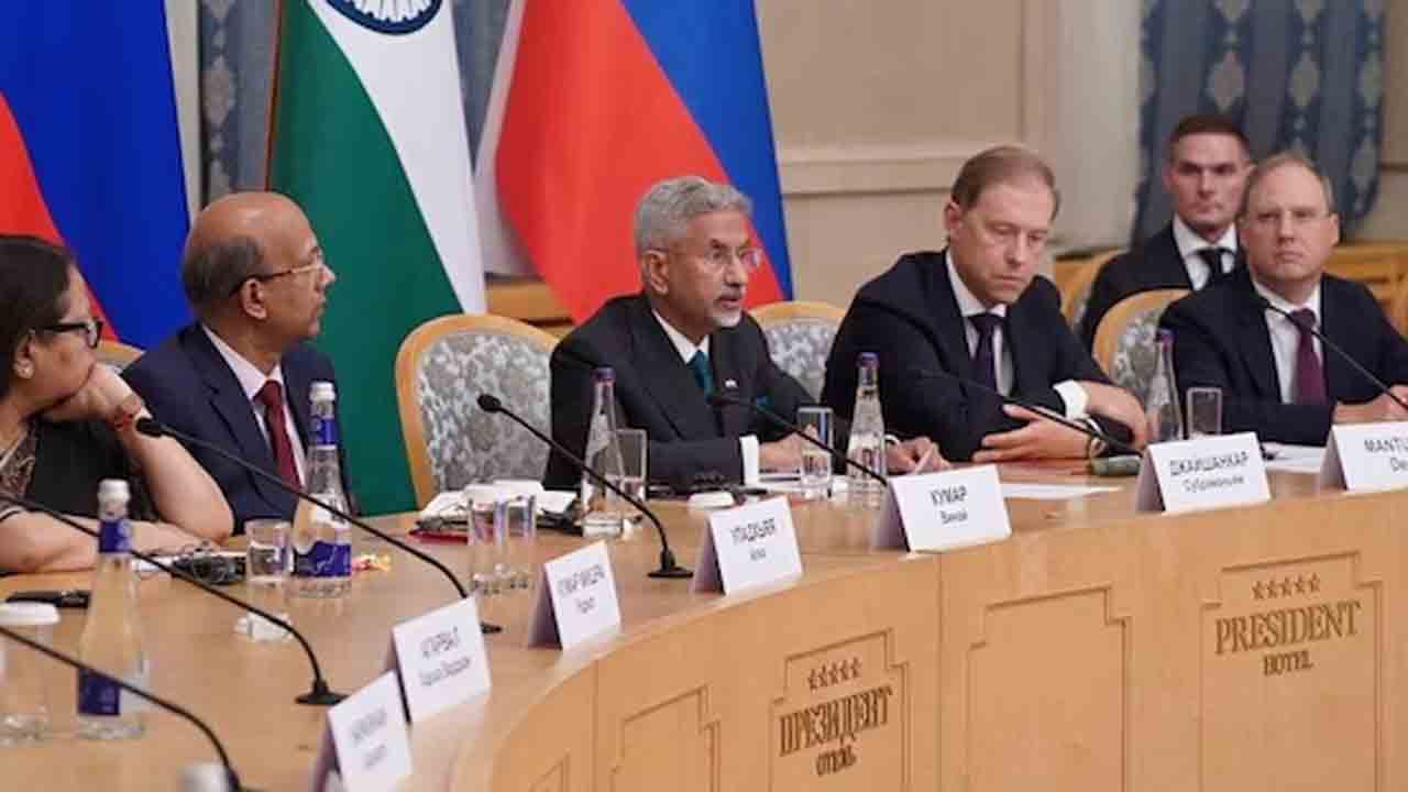 S Jaishankar | ట్రంప్‌ టారిఫ్‌ల వేళ.. రష్యా కంపెనీలకు భారత్‌ రెడ్‌ కార్పెట్‌