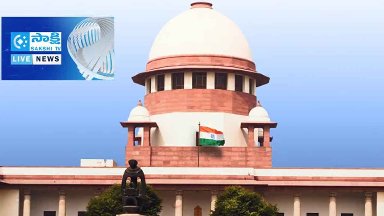 సాక్షి ప్రసారాల నిలిపివేత కేసులో.. ఏపీ ప్రభుత్వానికి సుప్రీం నోటీసులు