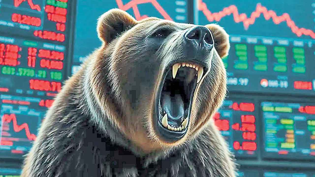 మార్కెట్లకు అమెరికా సెగ.. 81 వేల దిగువకు సెన్సెక్స్‌