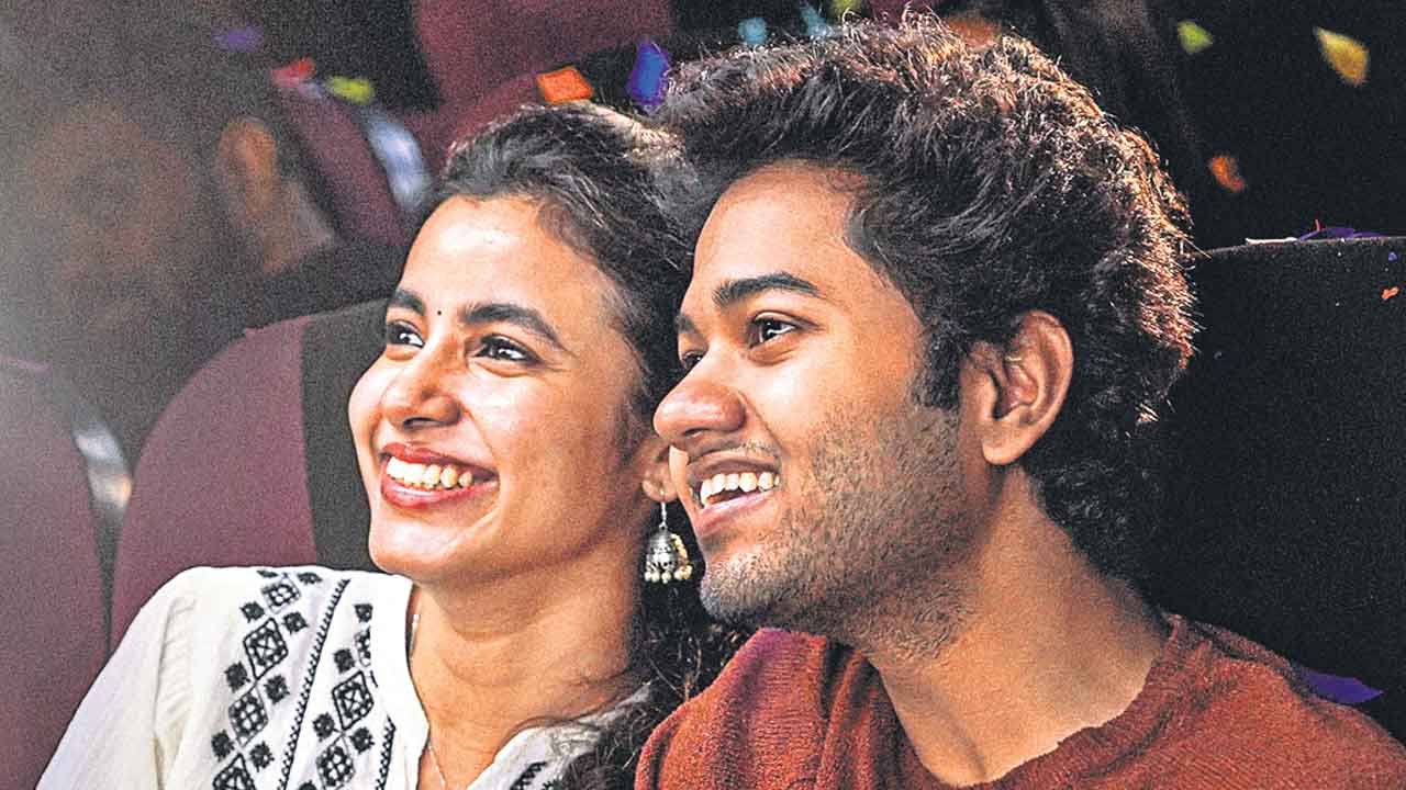 లిటిల్ హార్ట్స్ వినోదం..