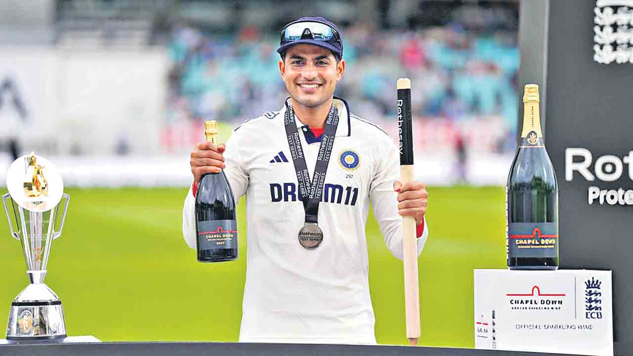 ‘ప్లేయర్‌ ఆఫ్‌ ది మంత్‌’గా గిల్‌